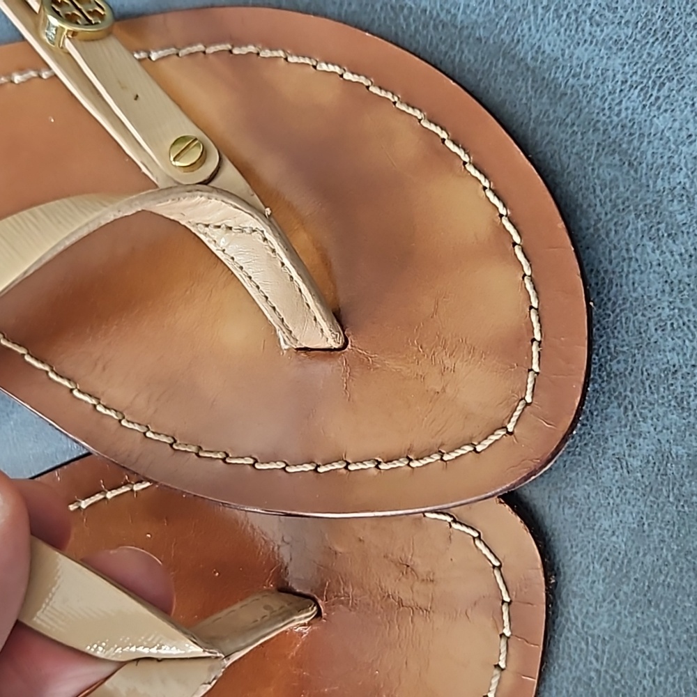 Tory Burch Tan Leather Thong Sandals - Picture 5 of 7